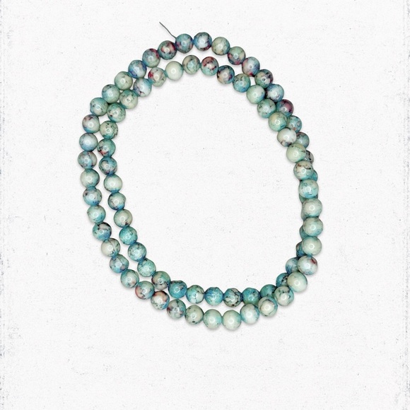 15A. Plastic Southwest Beaded Necklace - Picture 3 of 6